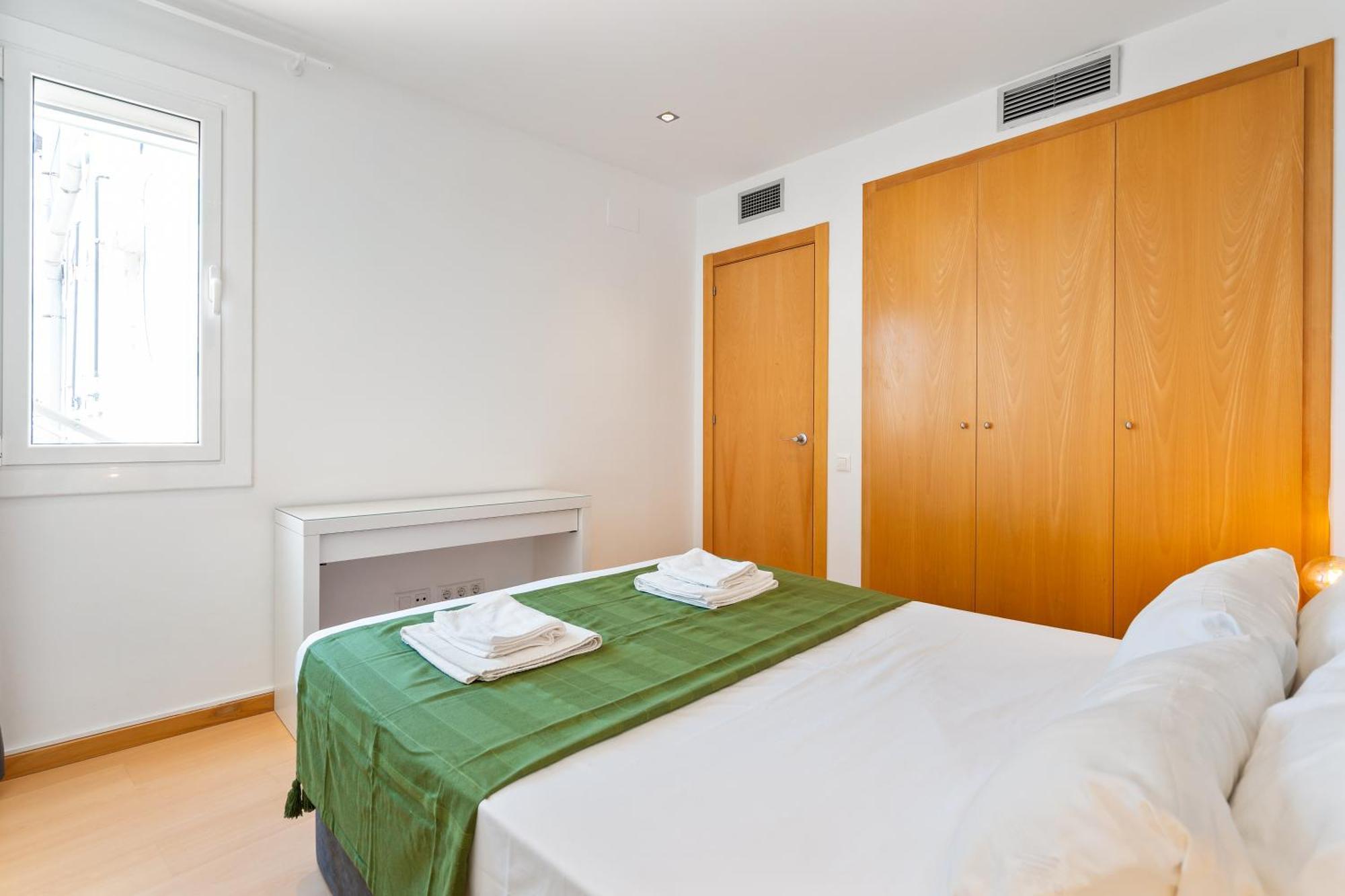 Ferienwohnung Fridays Flats Bright & Breezy Barcelona Exterior foto